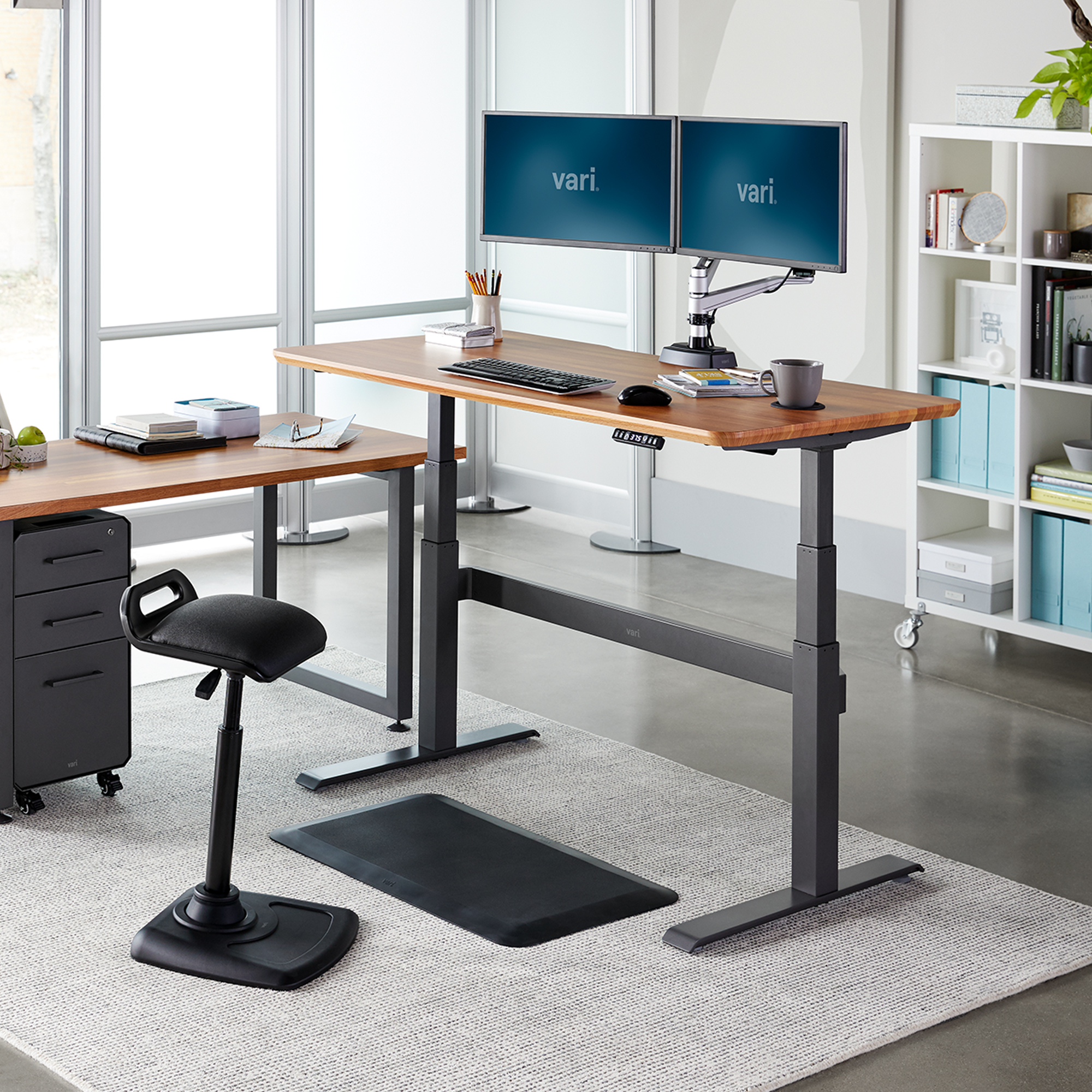 Electric Standing Desk 60x30 Sit To Stand Adjustable Desk Vari with regard to proportions 2000 X 2000