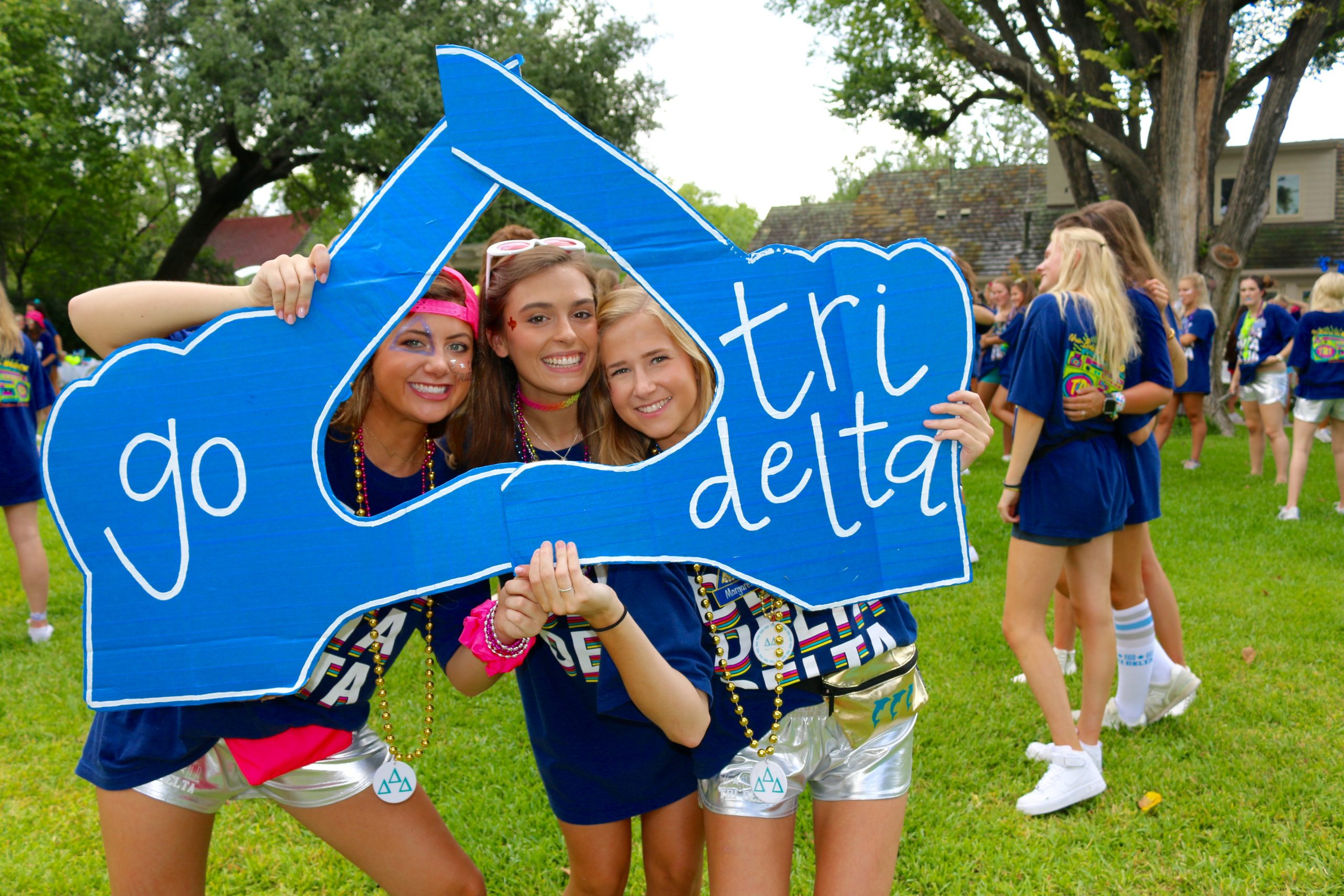 Recruitment Delta Delta Deltadelta Delta Delta in measurements 5472 X 3648